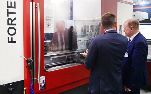 EMO 2019 Finanzminister Niedersachen bei HEDELIUS