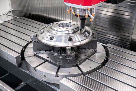 Komplettbearbeitung komplexer Werkstücke in nur einer Aufspannung mit der HEDELIUS TILTENTA 9-2600 MILLTURN
