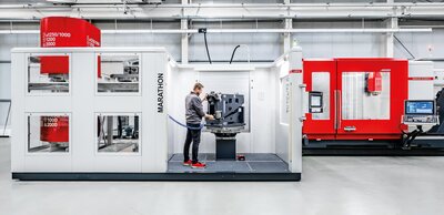 MARATHON LR810 automatisiert die Bearbeitung großer Bauteile mit bis zu 10 Palettenplätzen und 1.650 kg Werkstückgewicht – flexibel und produktiv.