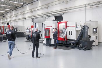 LIVE-Stream im Technologiezentrum HEDELIUS